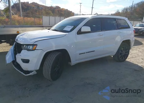 2018 Jeep Grand Cherokee Altitude 4X4 from USA, damaged, VIN 1C4RJFAG2JC104332